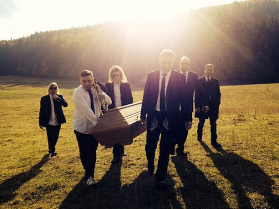 Poparzeni Kawą Trzy